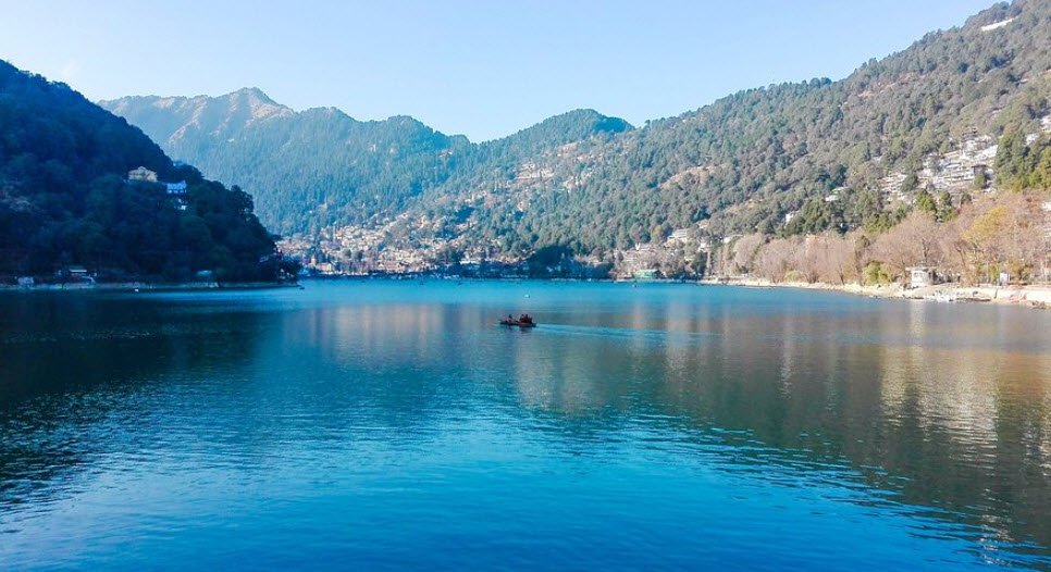 Nainital Lake, Nainital, Uttarakhand - Vushii.com Nainital Lake, Nainital, Uttarakhand - Vushii.com